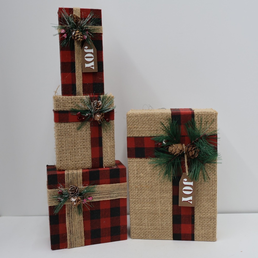 Hobby Lobby Christmas Decor Set 4pc Red Black Buffalo Plaid Burlap Joy Excellent
